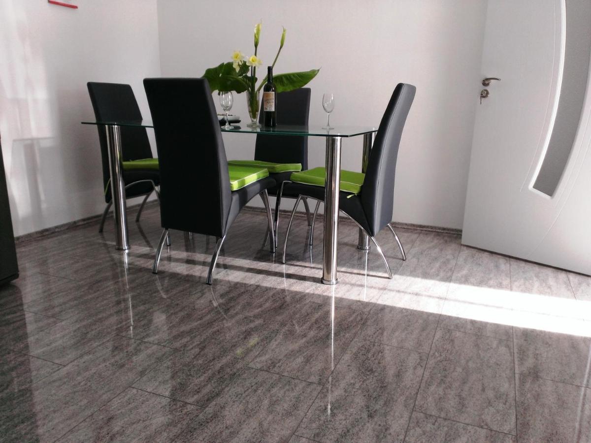 Apartments Jasminka Solin Ruang foto