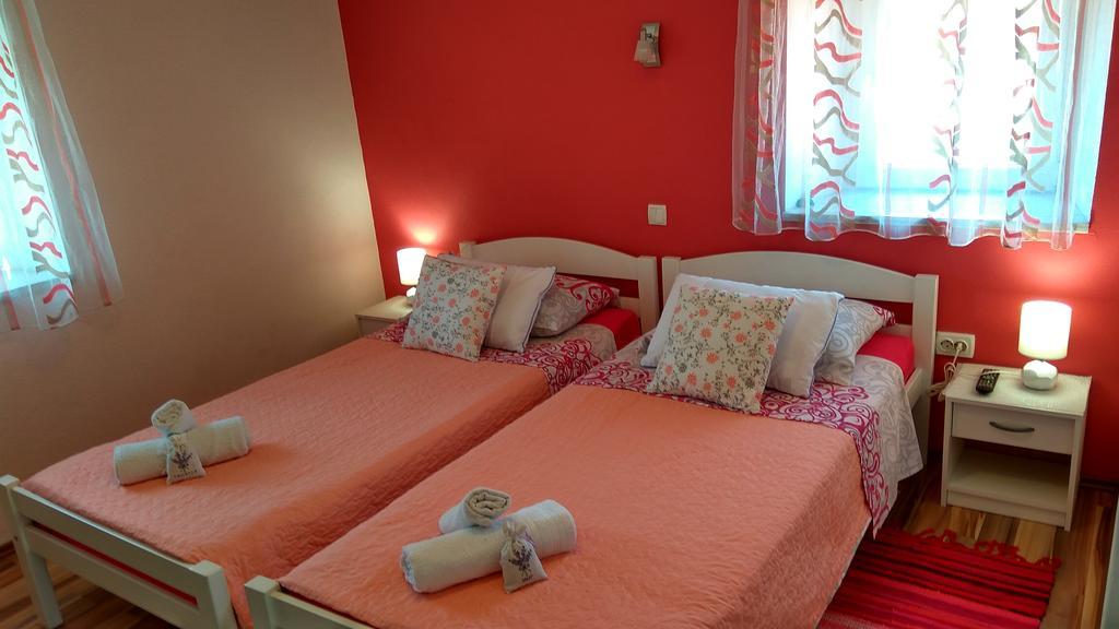 Apartments Jasminka Solin Bagian luar foto